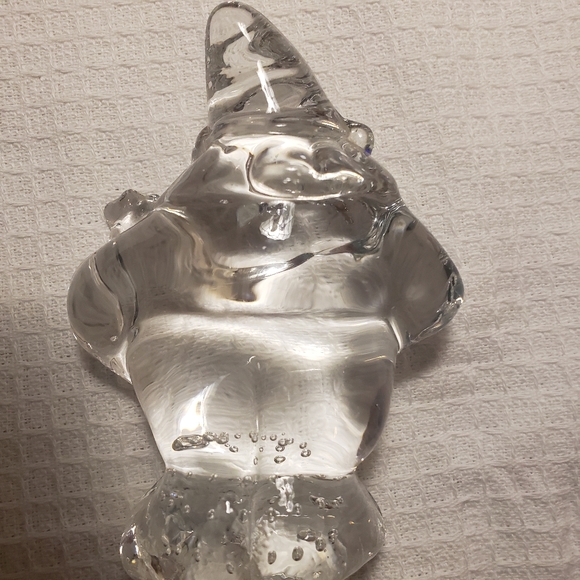 VTG Art Glass Clear Circus Clown Paperweight holding flower Collectible 4" - Picture 3 of 8